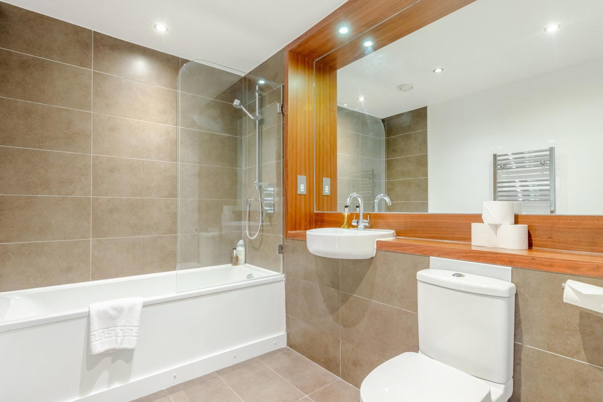 Peaceful 1bd Flat With Balcony - Bethnal Apartamento *